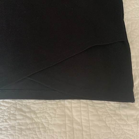 Aritiza - Talula Pencil Skirt - Picture 4 of 4